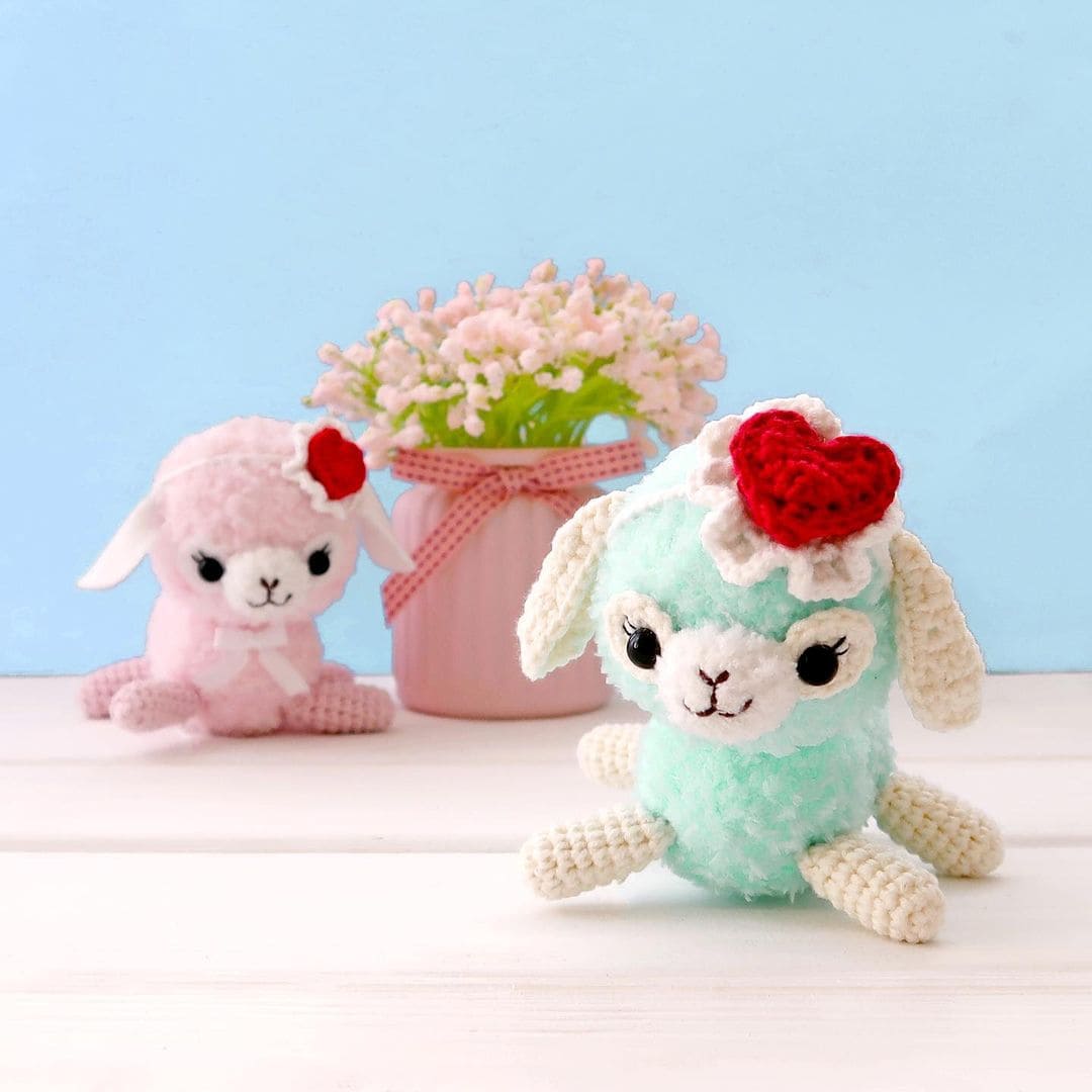 PATRÓN GRATIS Pequeña Alpaca amigurumi paso a paso en español