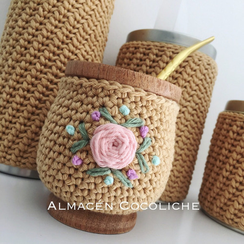 Fabyta Tejidos Crochet - Ideas un guarda bolsas con una botella