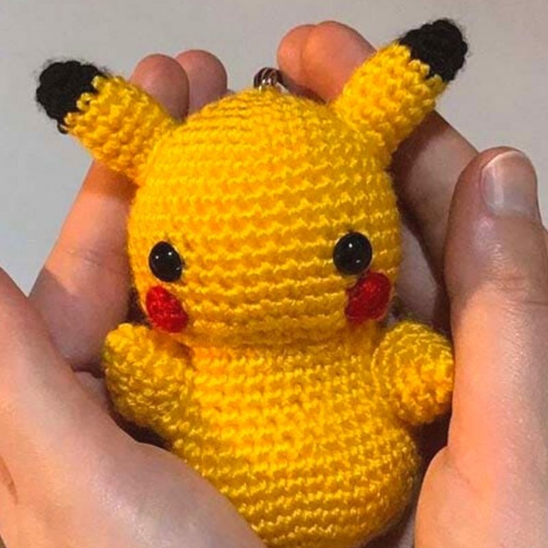 PATRON GRATIS Linto Llavero Pikachu Amigurumi paso a paso