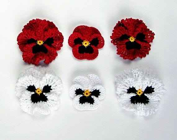 PATRÓN GRATIS Hermosas Flores Pensamientos en Crochet - Crochetisimo