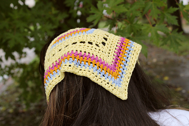 PATRÓN GRATIS Bandana Triangular en Crochet