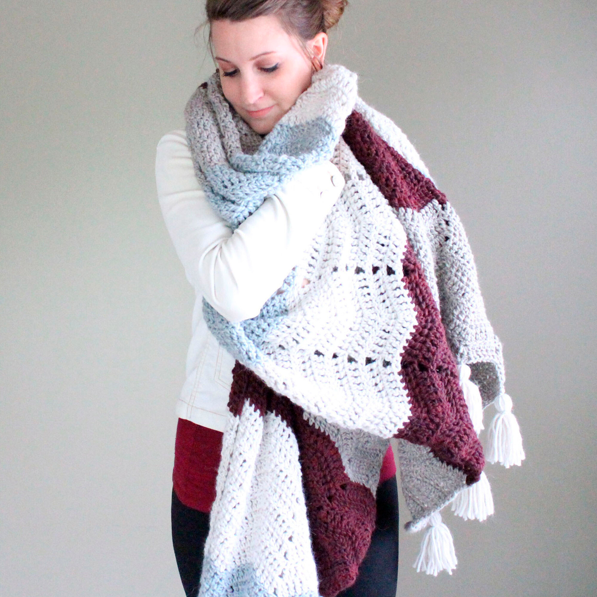 PATRÓN GRATIS Cálida Bufanda en Punto Zig-zag en Crochet (Muy fácil)