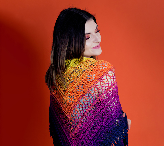 PATRÓN GRATIS Precioso Chal Fantasía en Crochet