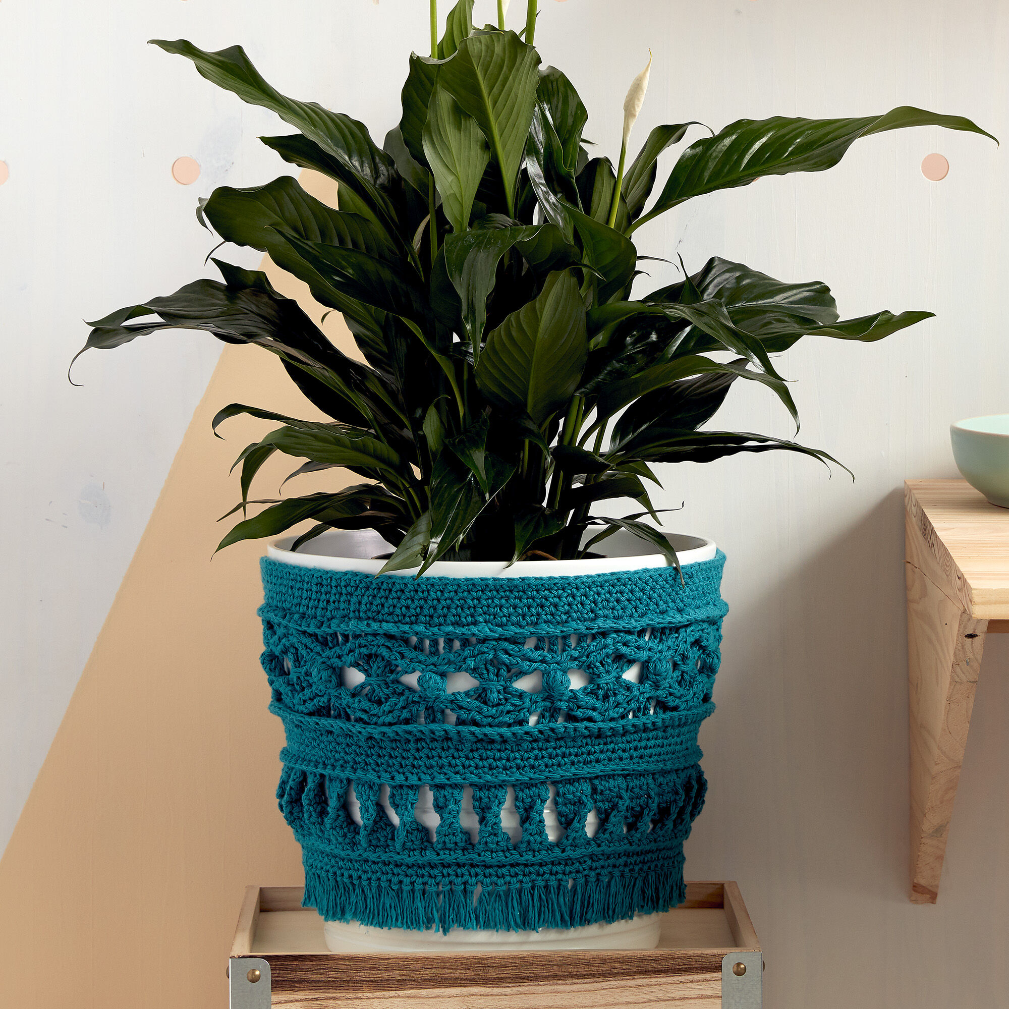 PATRÓN GRATIS Funda Griega para Maceteros en Crochet