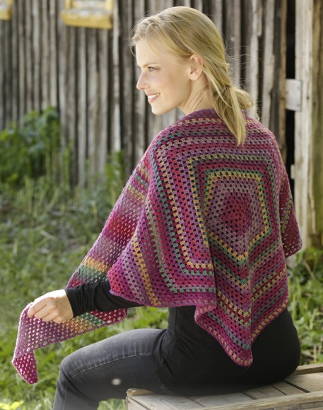 PATRÓN GRATIS Chal Flores de Otoño a Crochet