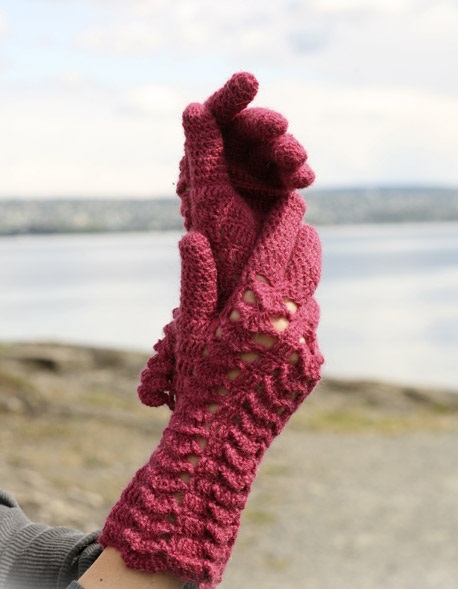 PATRÓN GRATIS Guantes Escamas en Crochet