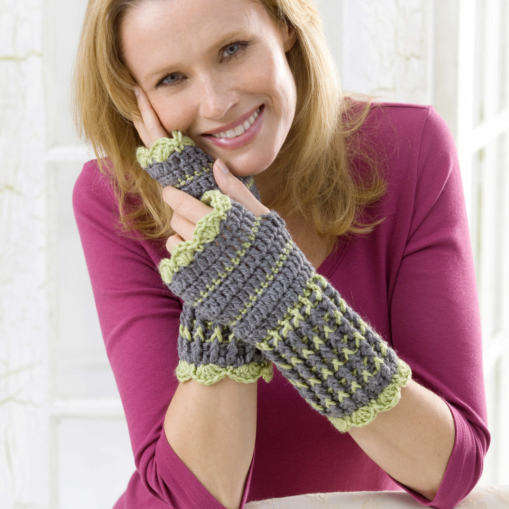 PATRÓN GRATIS Hermosos Mitones o Guantes en Crochet