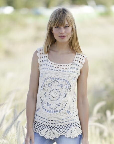 PATRÓN GRATIS Delicado Top con Mándala a Crochet