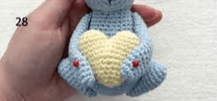 Amigurumi Conejito de Pascua y Corazon PDF Patrón Gratis