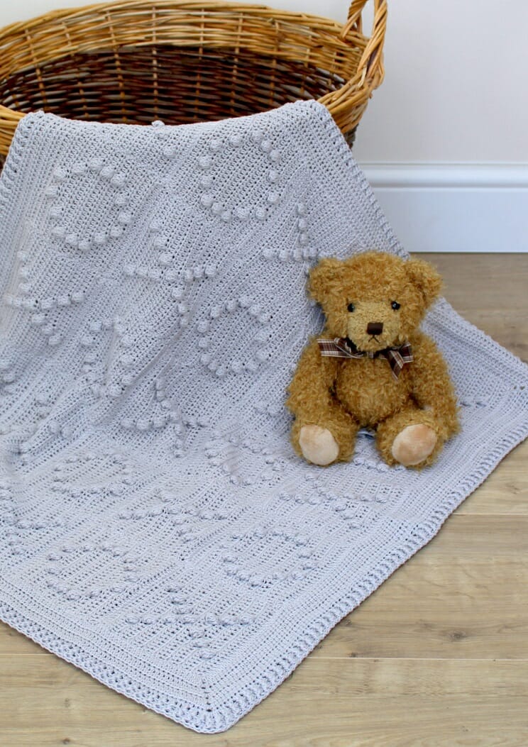 PATRÓN GRATIS Manta para Bebé XOXO a Crochet