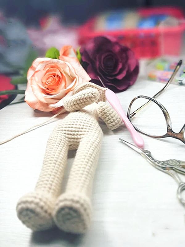 PDF Marilia Mendonca Muneca Amigurumi Patron Gratis Piernas