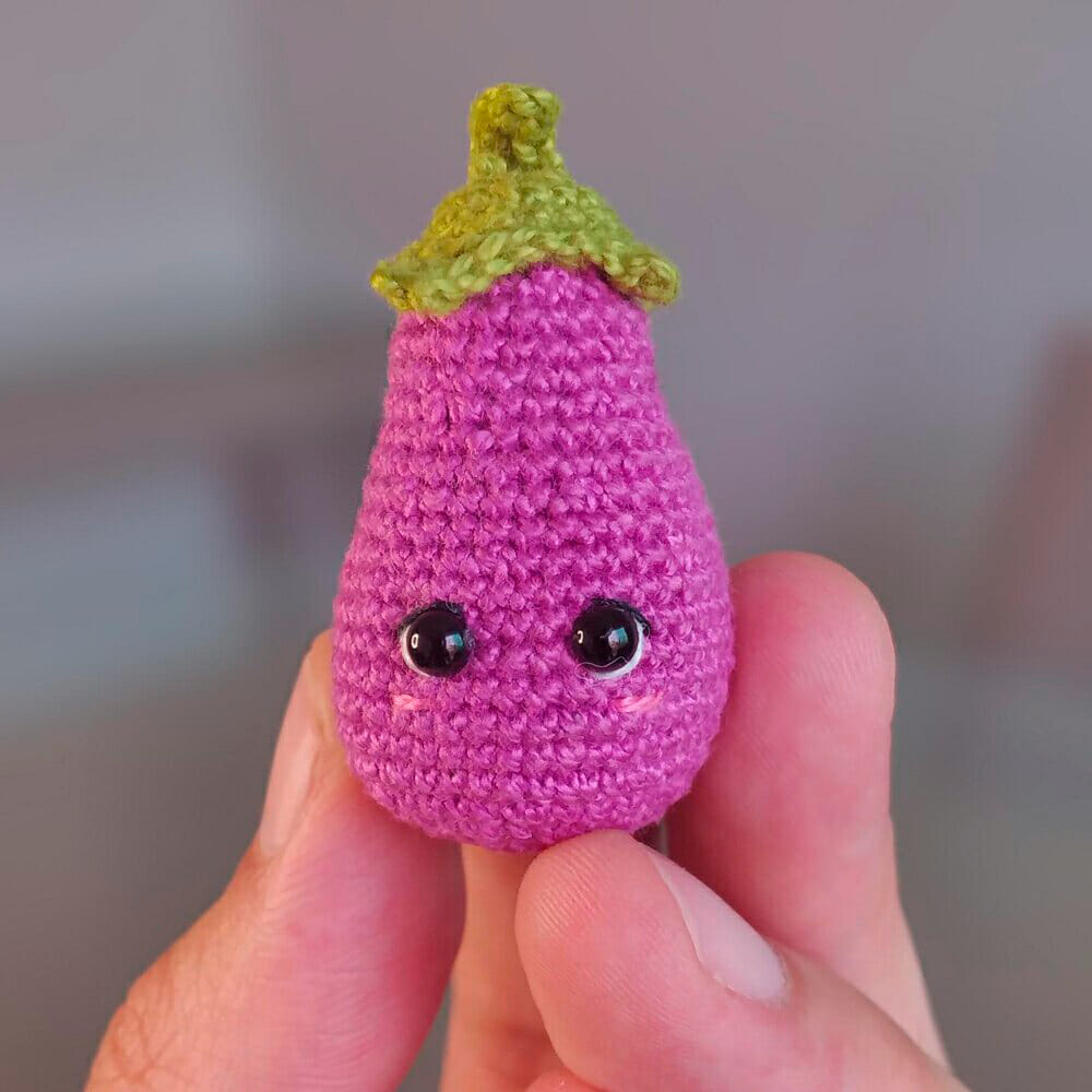 PATRÓN GRATIS  Berenjena Adorable Amigurumi paso a paso