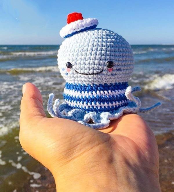PATRÓN GRATIS Lindo Pulpo Marinero Amigurumi paso a paso