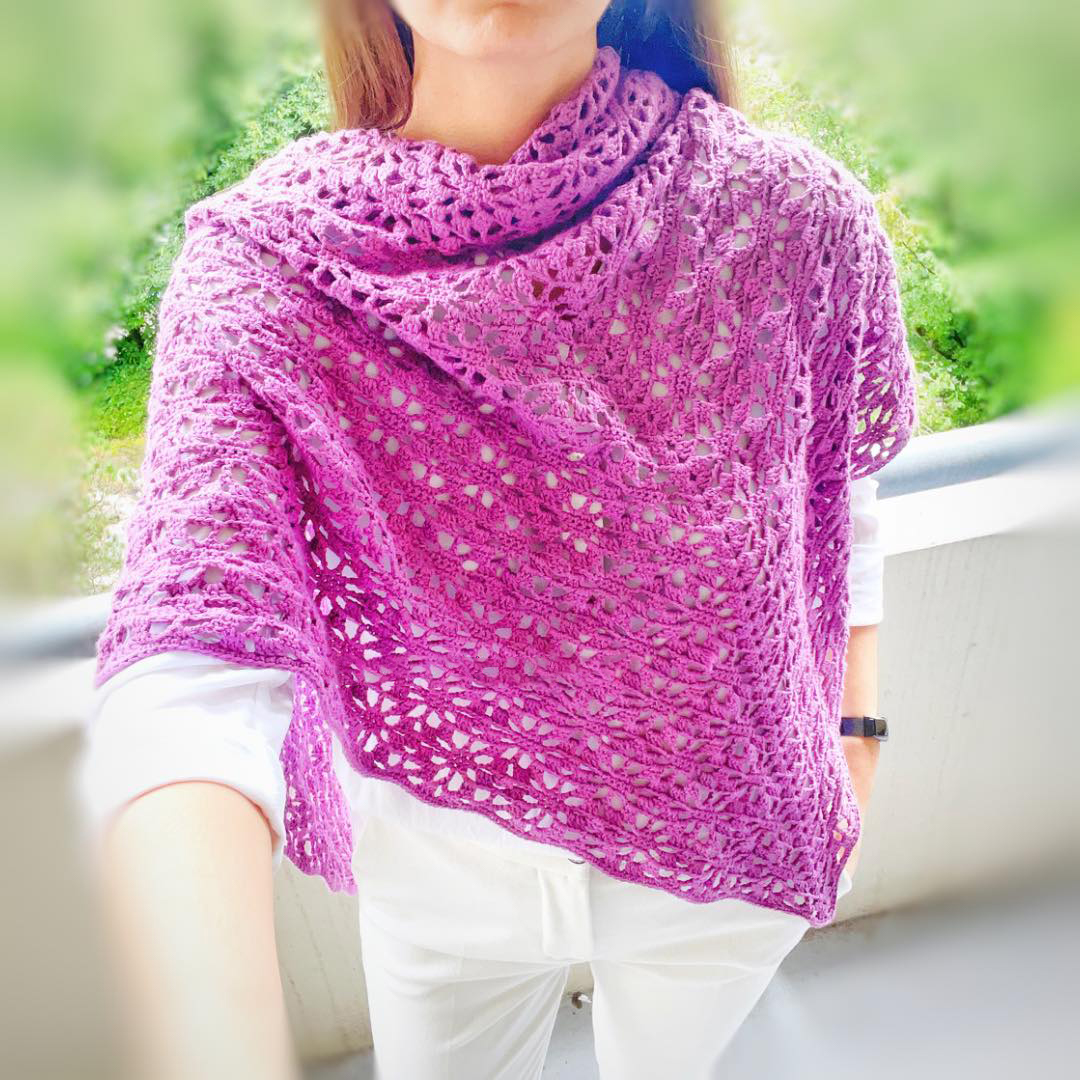 PATRÓN GRATIS Bufanda Pluma Rosa en Crochet