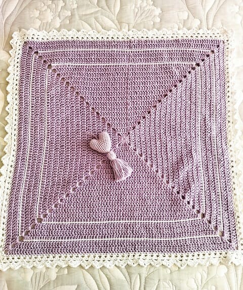 PATRÓN GRATIS Manta Valentina para Bebes en Crochet