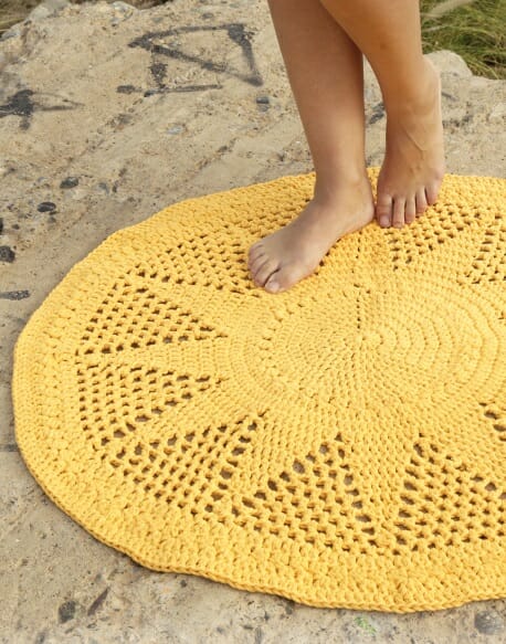 PATRÓN GRATIS Alfombra Sol Renaciente a Crochet