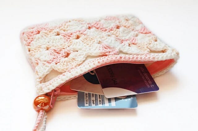 PATRÓN GRATIS Monedero Ostras Marinas en Crochet