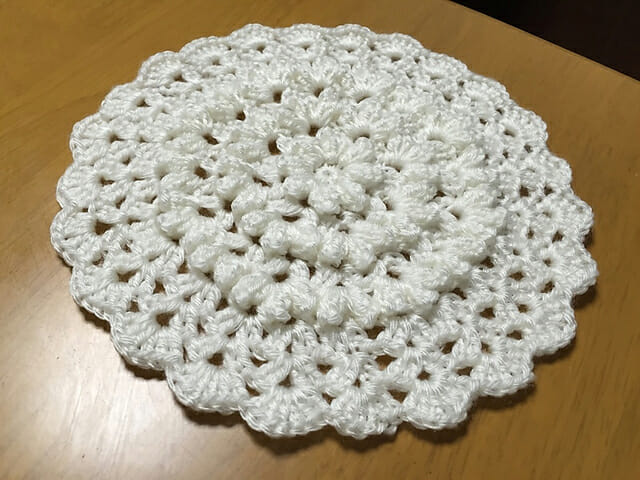 PATRÓN GRATIS Carpeta Esponjosa en Punto Popcorn