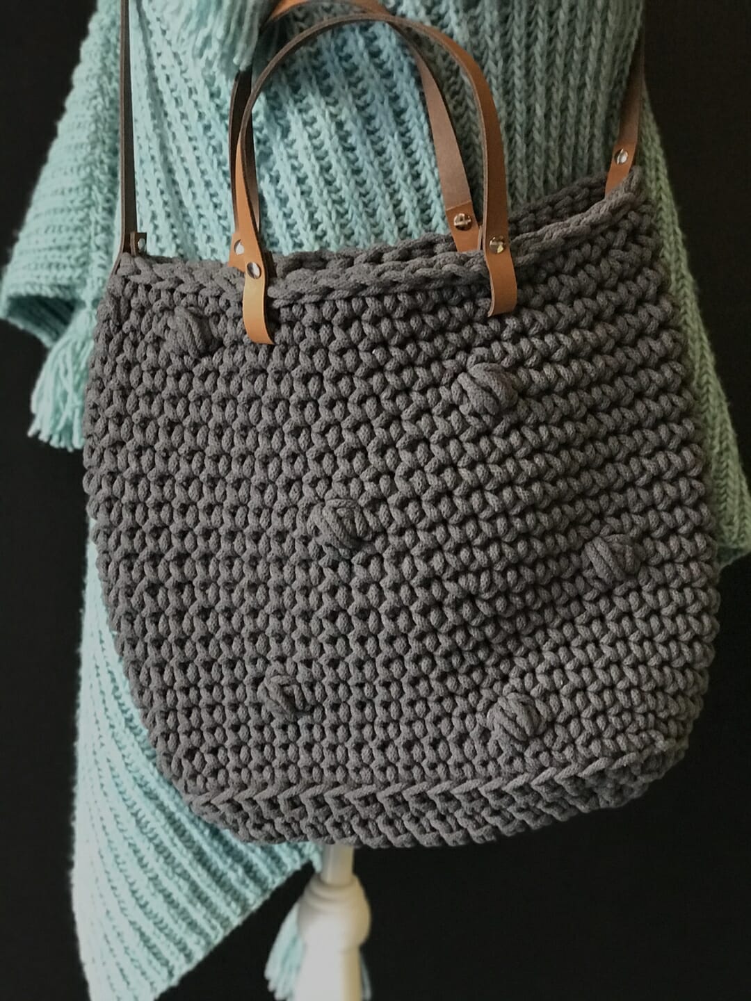 PATRÓN GRATIS Bolso Básico en Crochet
