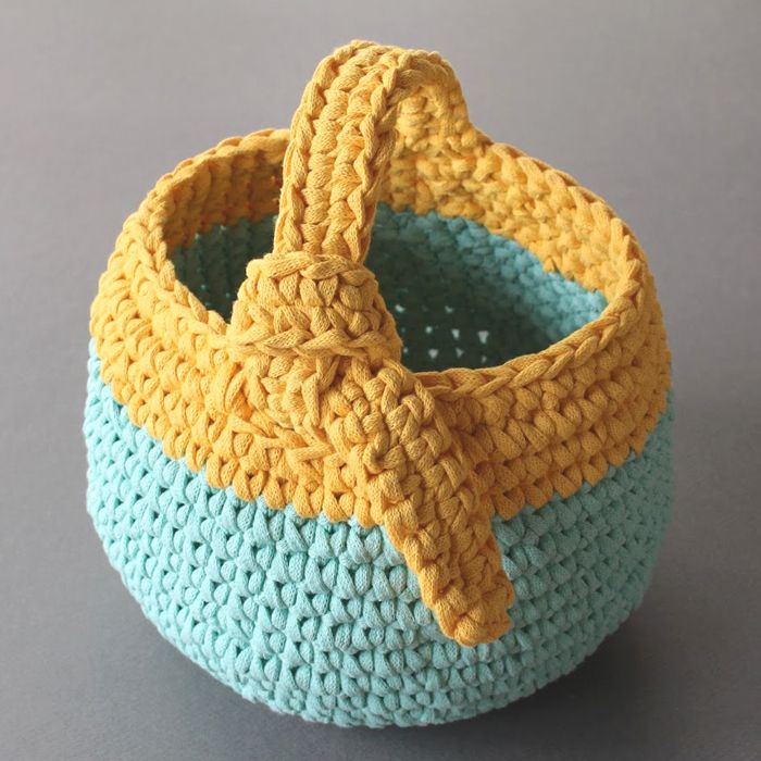 PATRÓN GRATIS Cesta Solmu en Crochet