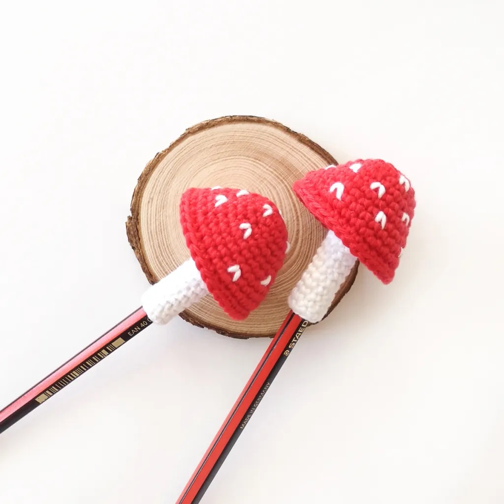 PATRÓN GRATIS Cubierta de Hongo para Lápiz