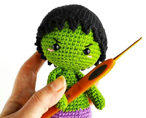 PATRÓN GRATIS Muñeco Hulk Juguete Amigurumi