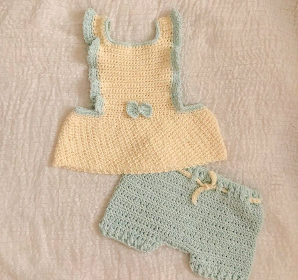 Overol para Niña en Crochet PATRÓN GRATIS