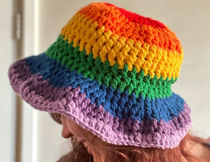 PATRÓN GRATIS Gorro Bucket Jazzy en Crochet