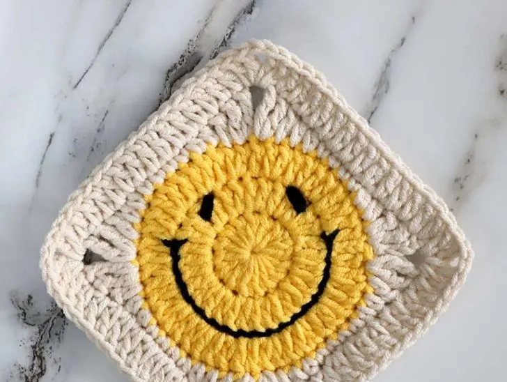 PATRÓN GRATIS Happy Granny en Crochet