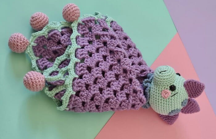PATRÓN GRATIS Manta de Apego Dino en Amigurumi