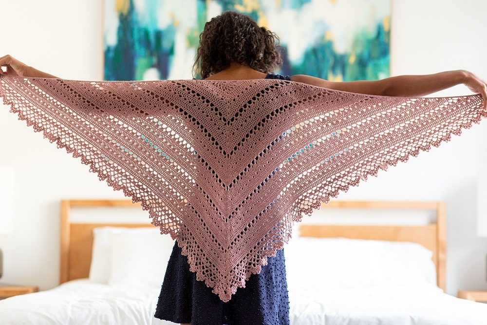 PATRÓN GRATIS Chal Dama de Honor en Crochet