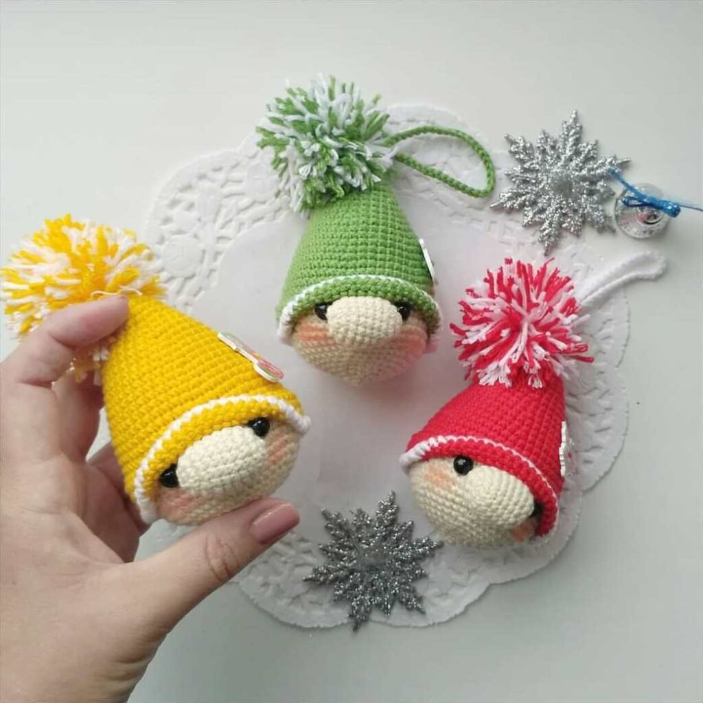 PATRÓN GRATIS Gnomo Árbol de Navidad Amigurumi