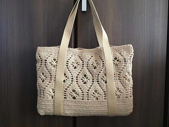 PATRÓN GRATIS Bolsa Flor de Piñas en Crochet
