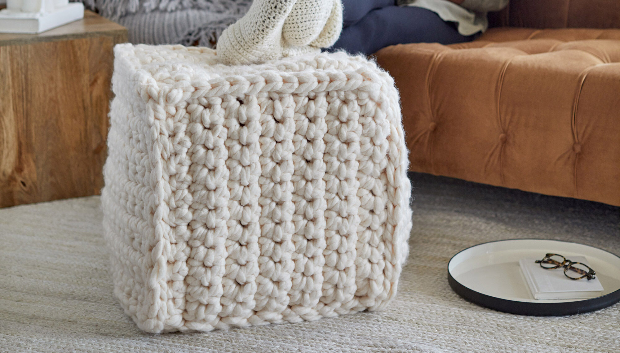 PATRÓN GRATIS Puf en Forma de Cubo en Crochet