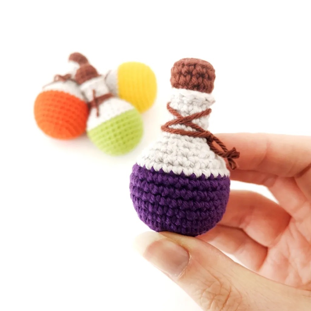 Mini Botella Medicinal Juguete Amigurumi PATRÓN GRATIS