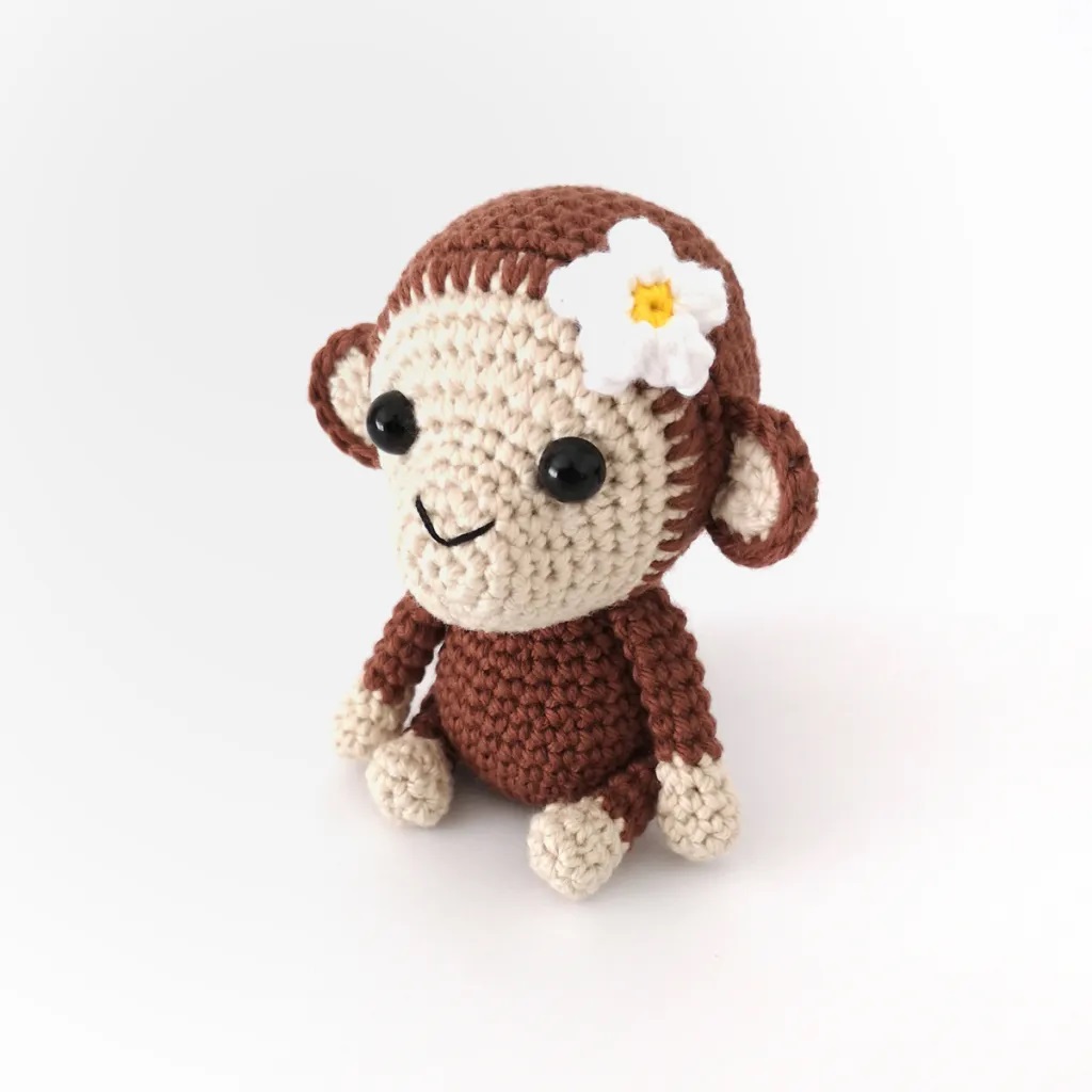 Monita Maisy Juguete Amigurumi PATRÓN GRATIS