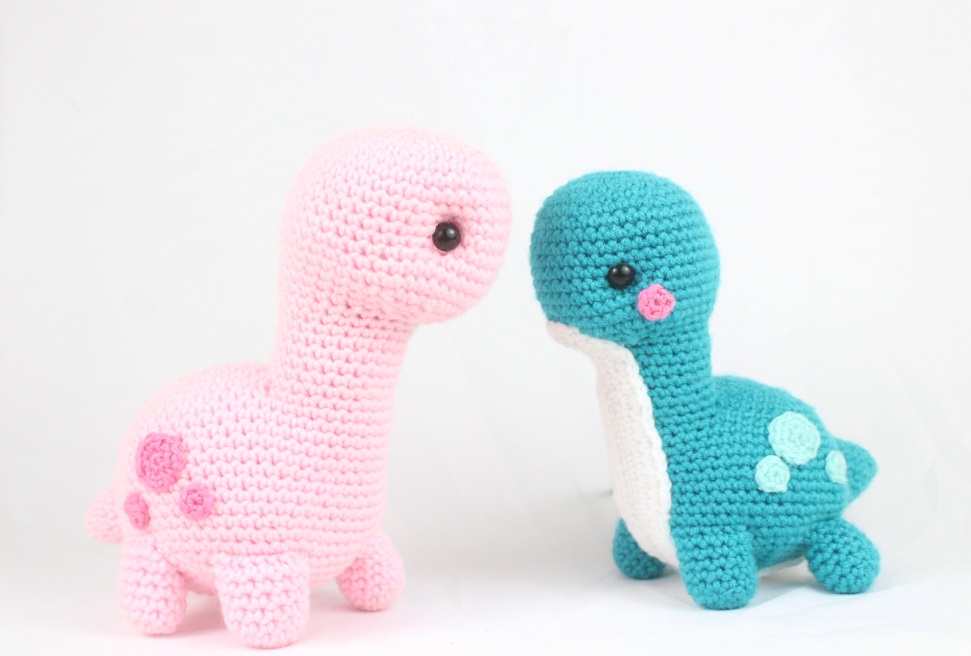 Brontosaurio Juguete Amigurumi PATRÓN GRATIS