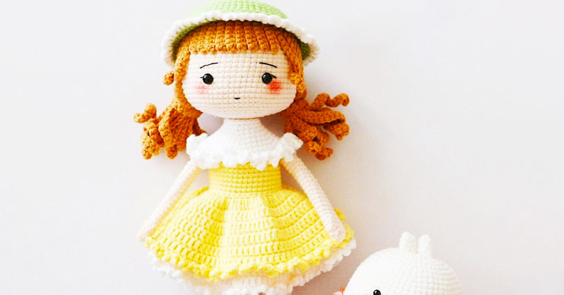 Muñeca Nina Mundo Amarillo Amigurumi PATRÓN GRATIS