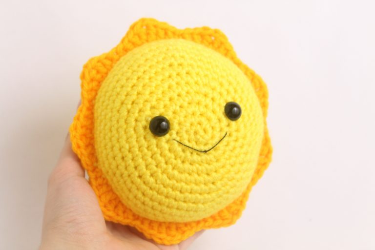 Sol Radiante Juguete Amigurumi PATRÓN GRATIS