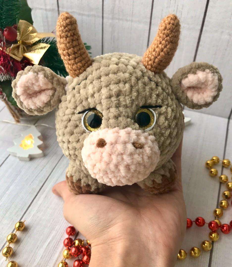 Toro de Peluche Gavryusha Amigurumi PATRON PDF