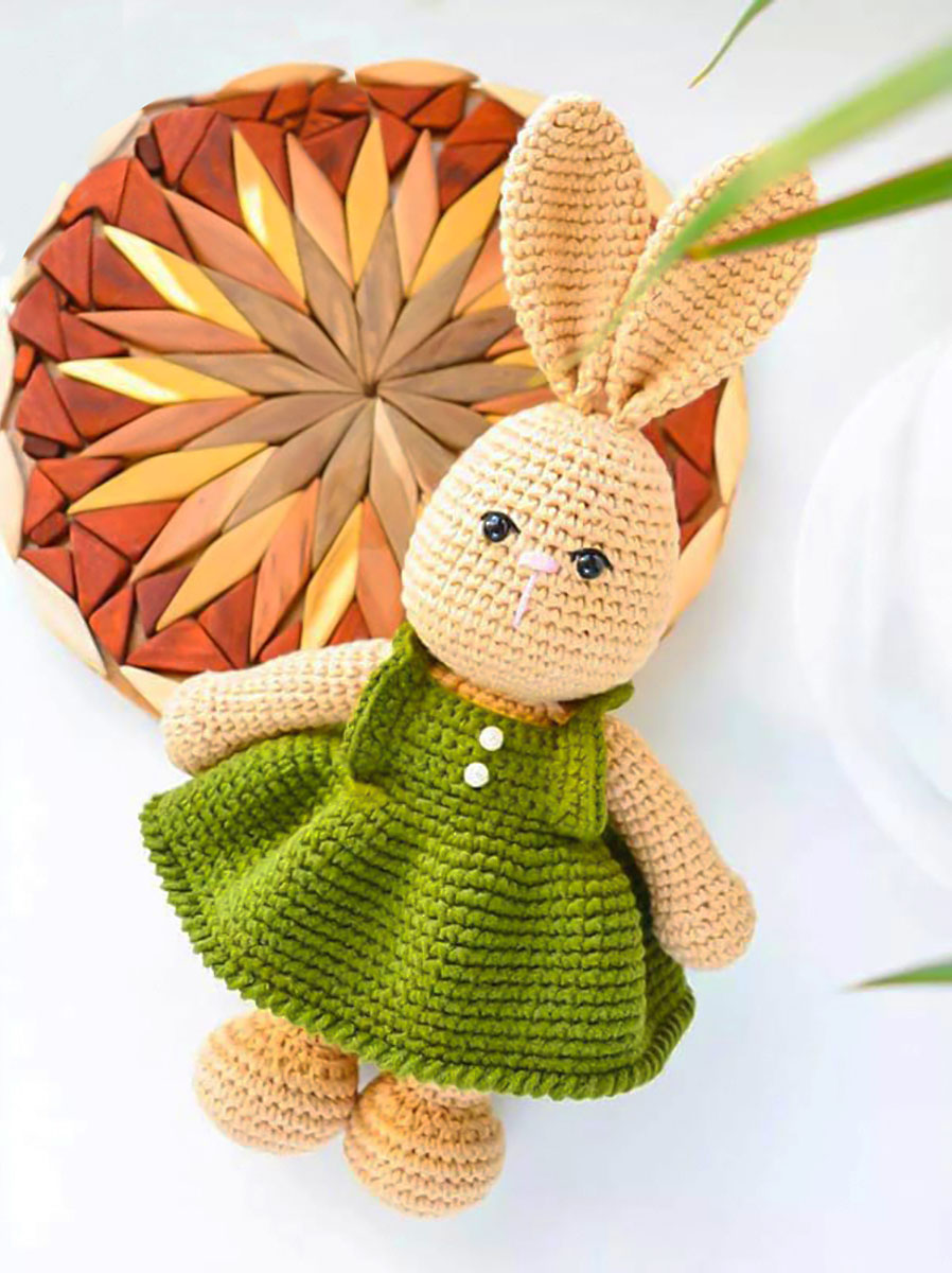 Conejita con Vestido Juguete Amigurumi PATRÓN PDF