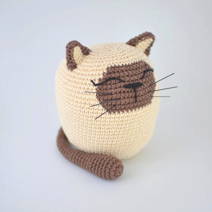 Tope de Puerta Gatito Amigurumi PATRÓN GRATIS PDF
