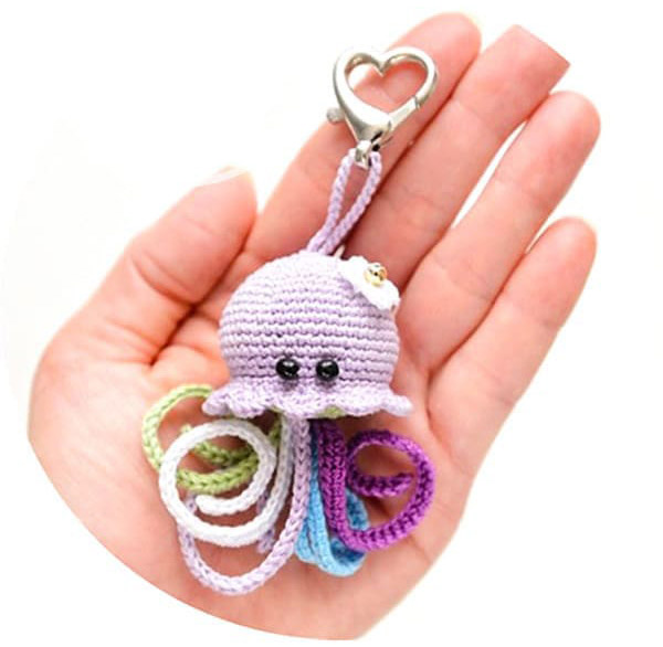 Amigurumi Llavero Mini La Medusa PDF
