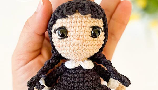 Llavero Wednesday Muñeca Amigurumis PDF