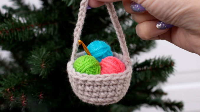 Mini Canasta Crochetera Patrón en crochet Gratis
