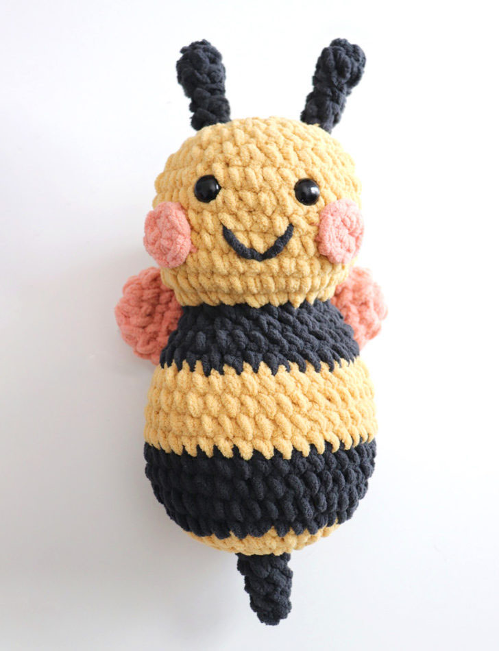 Abeja Polen de Felpa en Amigurumi PATRÓN PDF