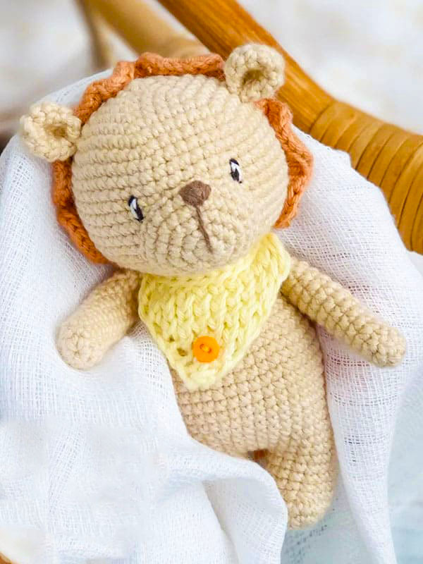 León Bebe Amigurimi paso a paso Patrón PDF