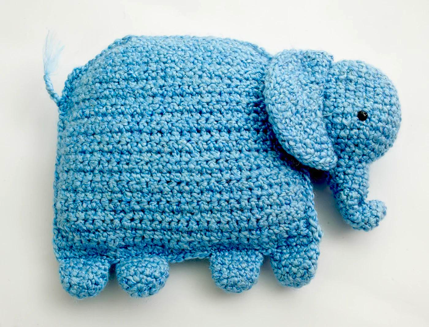 Adorable Almohada Decorativa Elefante en Crochet Patrón Gratis