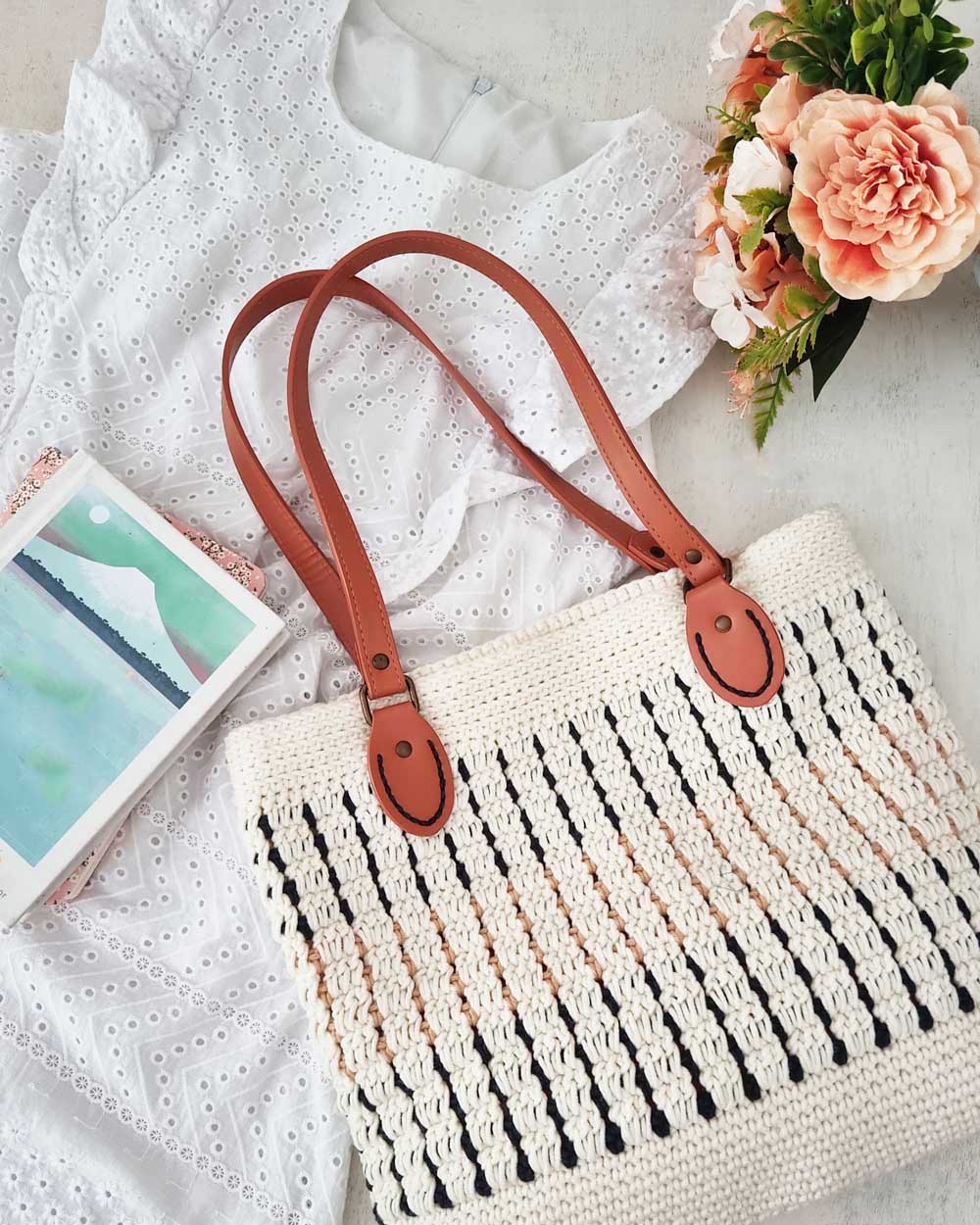 Bolsa Jade Blanco en Crochet Patron Gratis