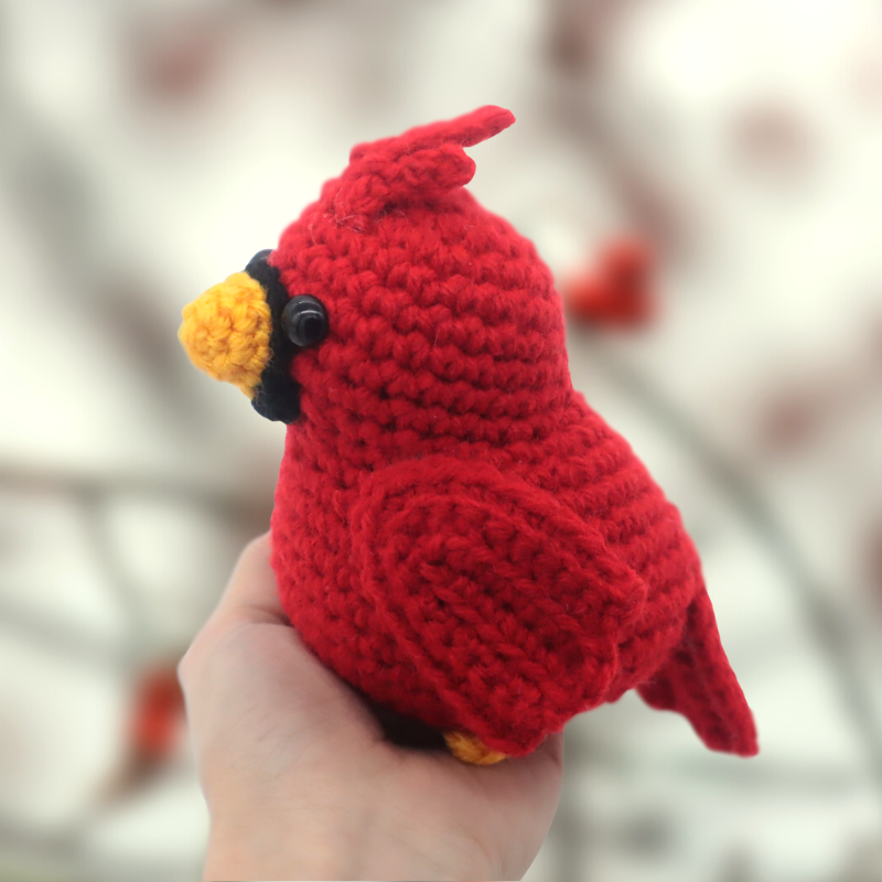 Cardenal de Lara en Amigurumi Patrón en Crochet Gratis